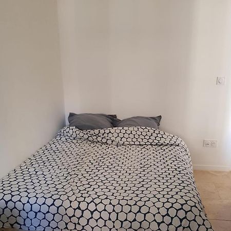 Central And Comfortable Studio, Near Train Station Marseille Luaran gambar